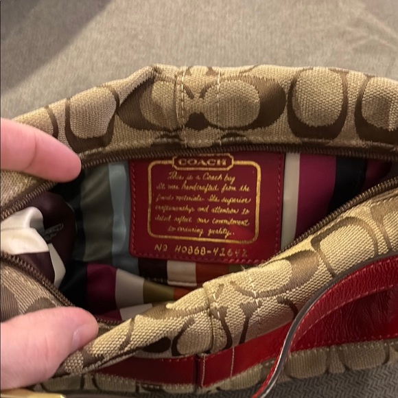 Coach Beige and Red Women's Bag - Picture 3 of 4